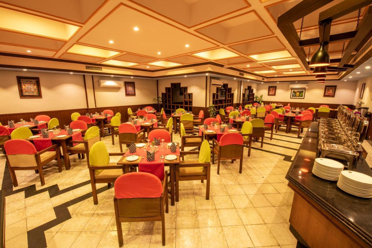 Hotel Nirvana By Luxury International Paklihwa Exterior photo